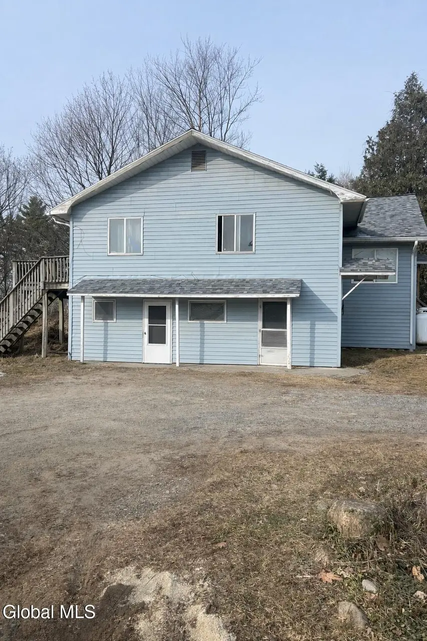 1276 Ridge Rd