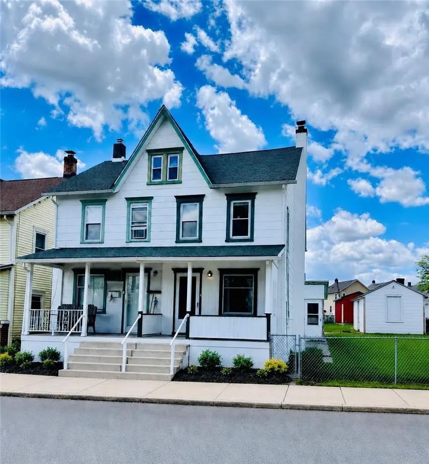 118 N Front St