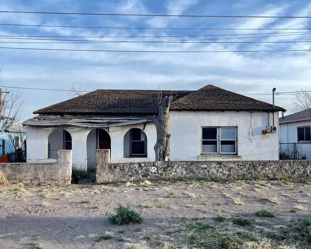 801 W Waco St