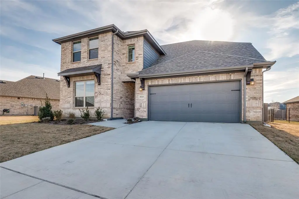 3533 Redbud Flower Trl