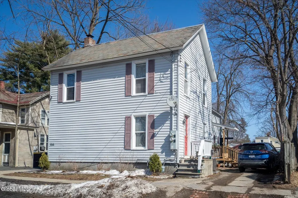 15 Ogden St