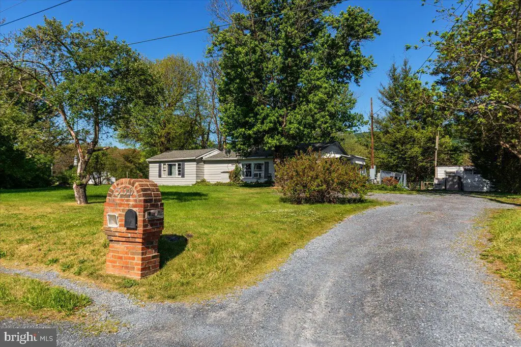 500 S Hayfield Rd