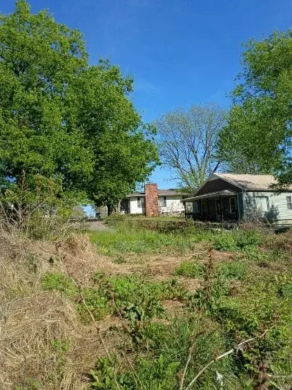 206 N Niota Rd