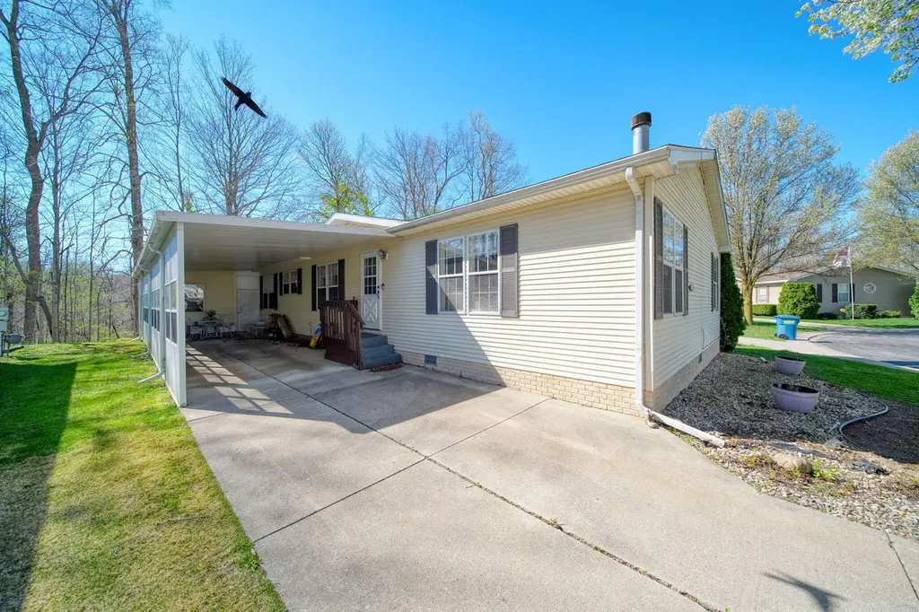 448 Raisin River Dr