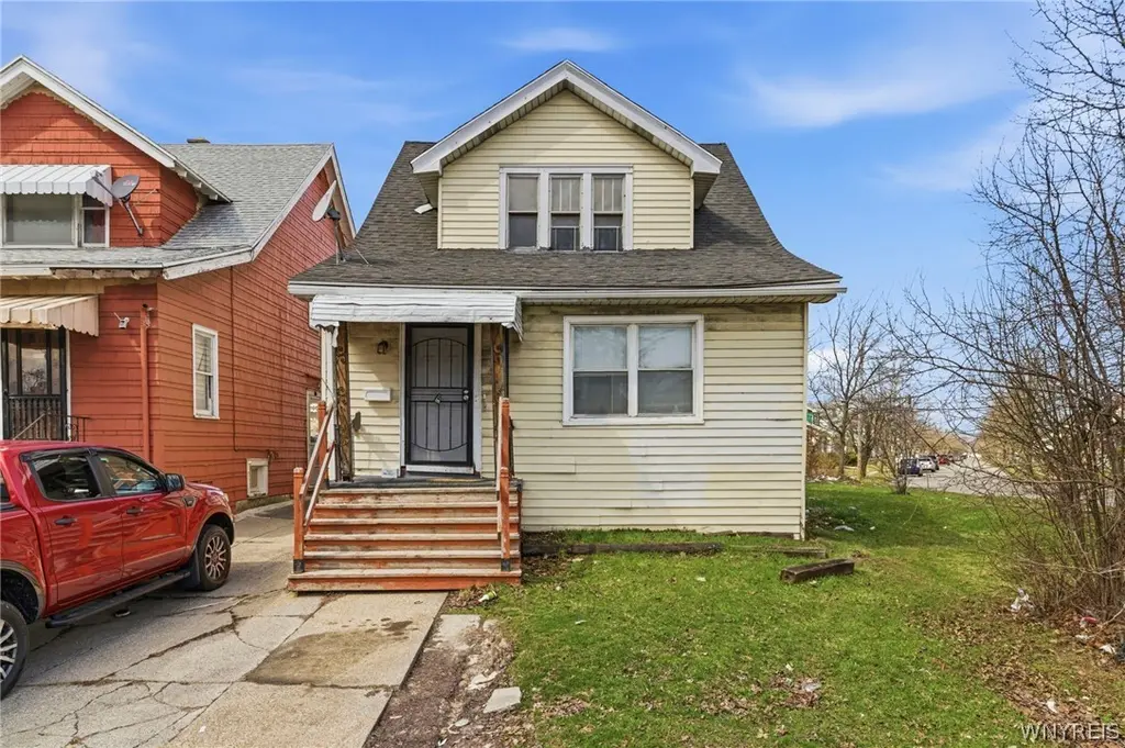 934 Kensington Ave