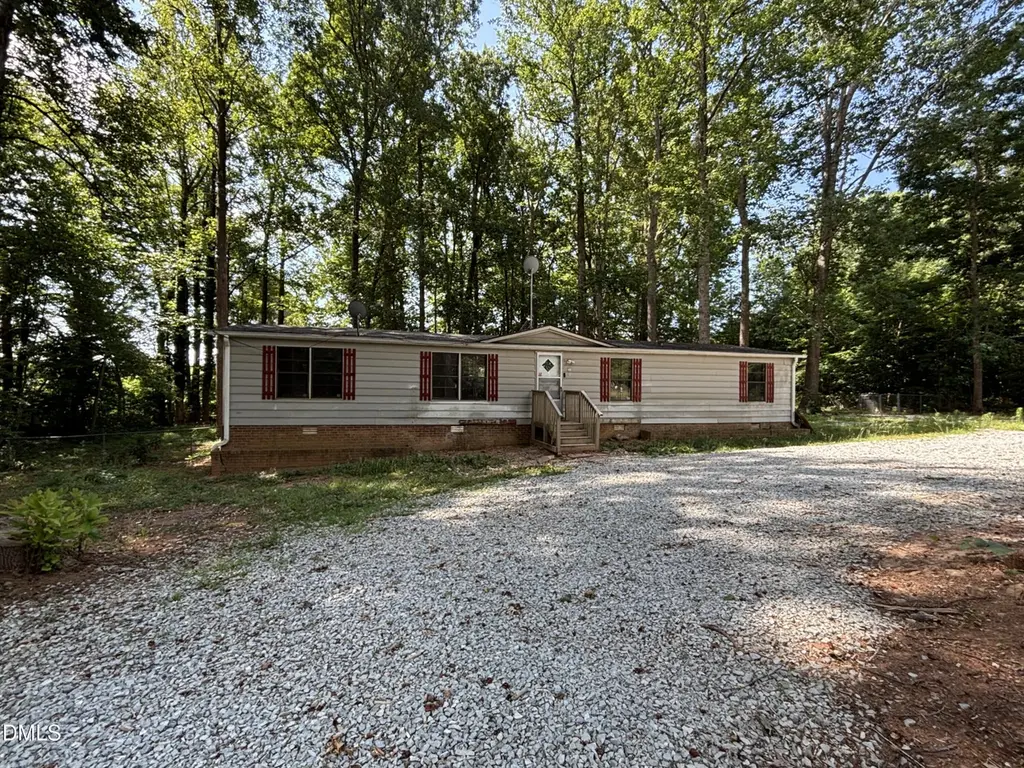 80 Spruce Ct