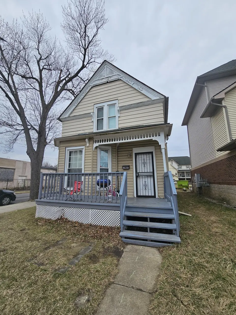 3905 Wabash St