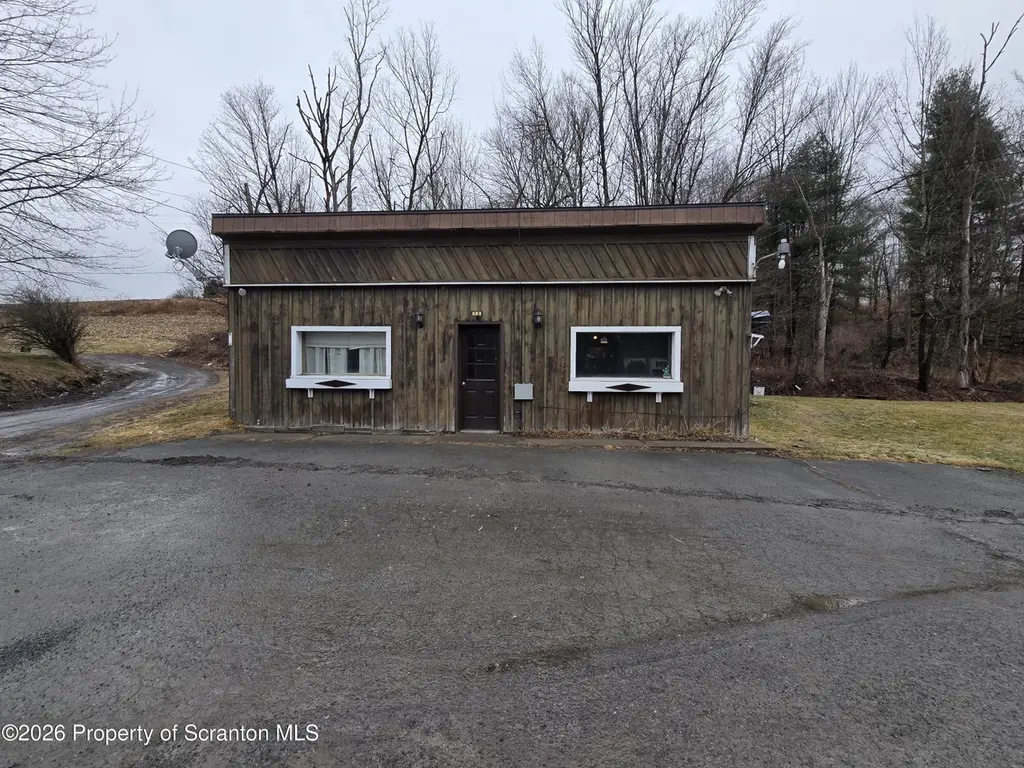 1025 Meshoppen Creek Rd