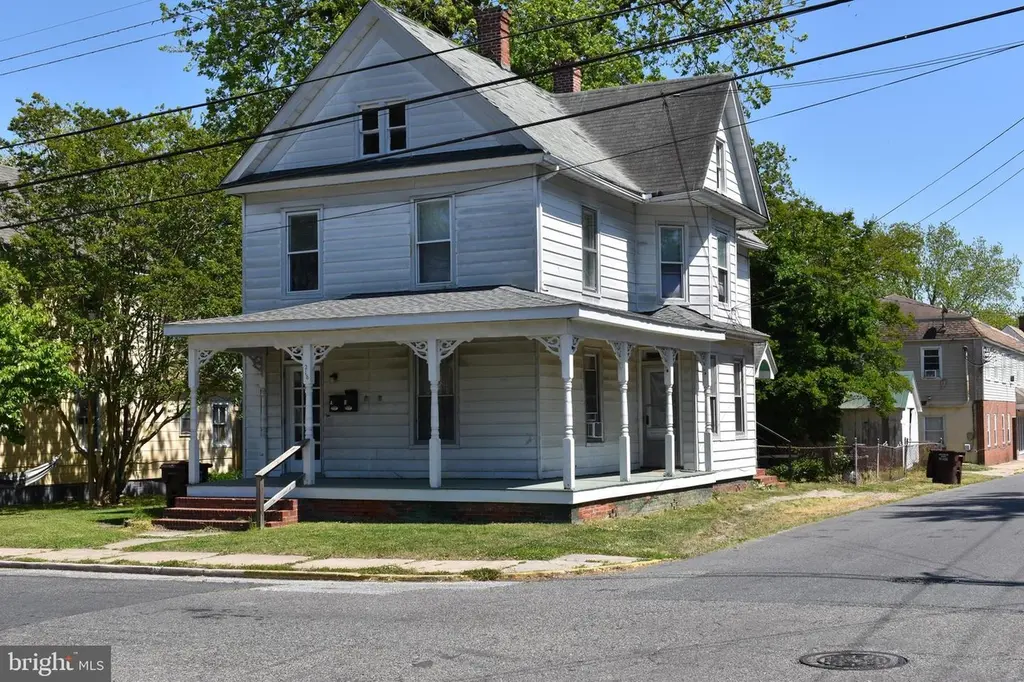 218 W End Ave