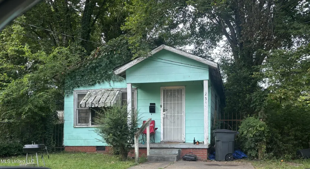 235 Taft St