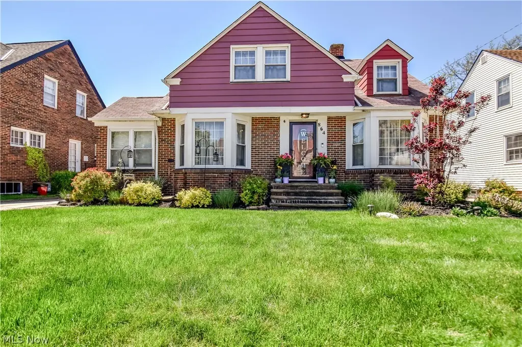 864 Medford Rd