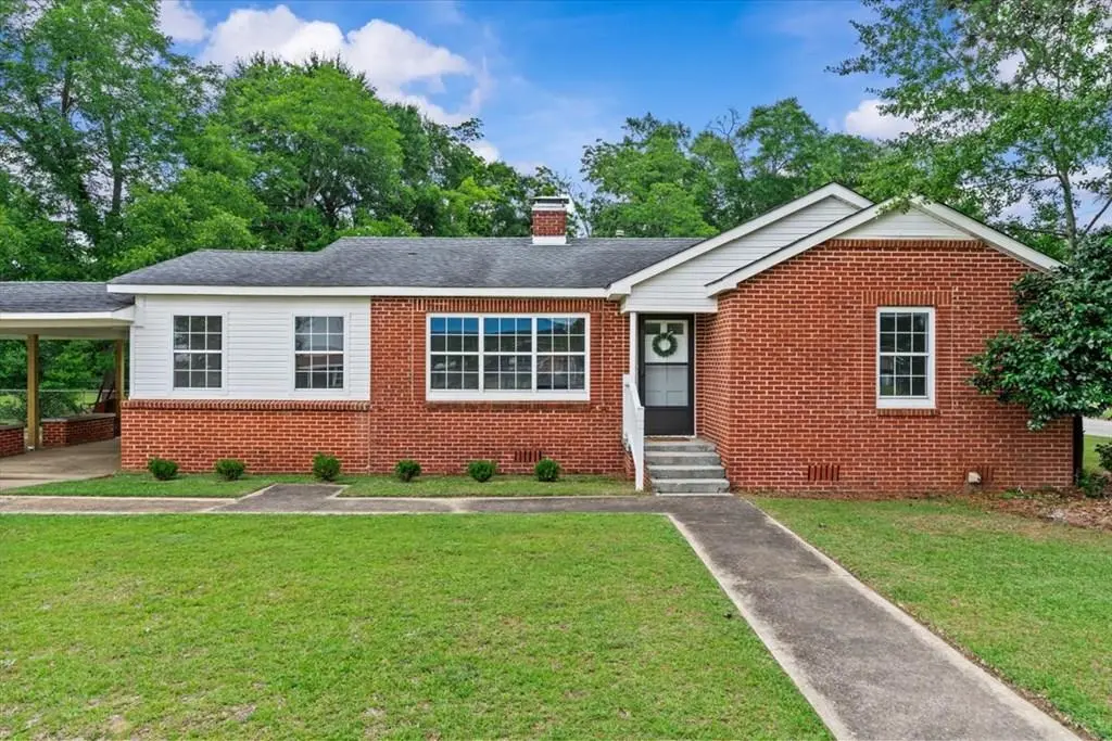 409 Peachtree St
