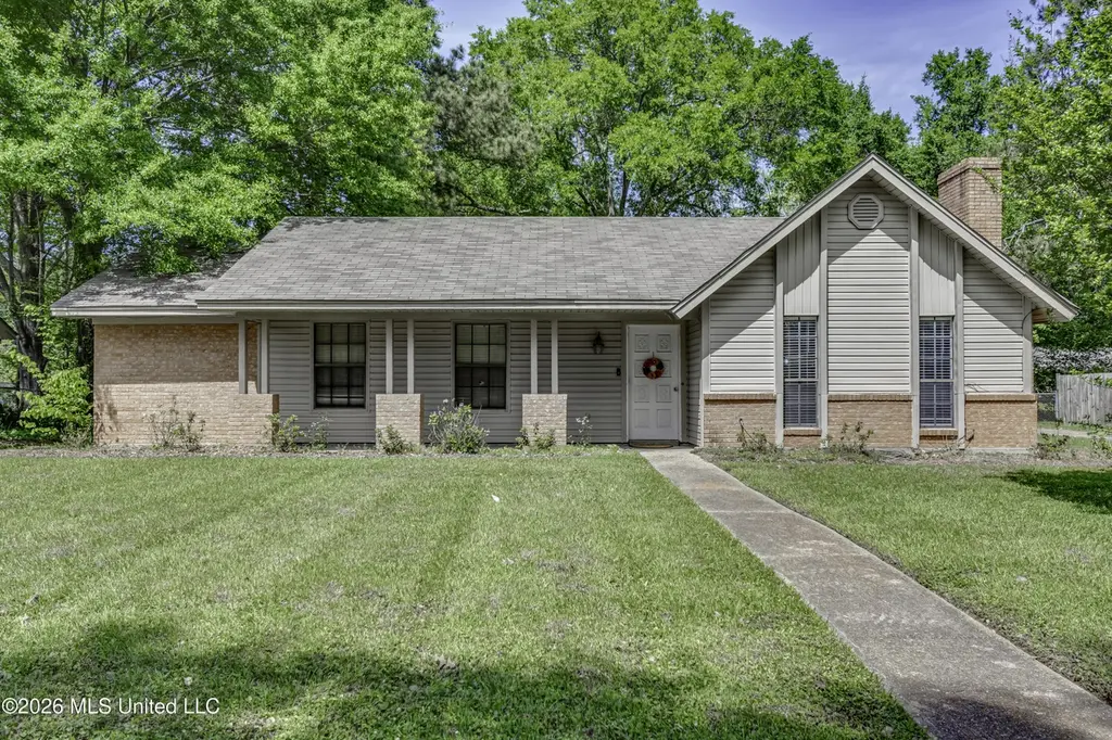 130 Cypress Dr