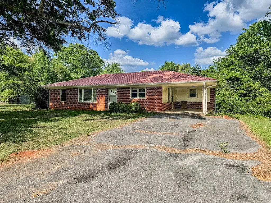 1506 9th St W