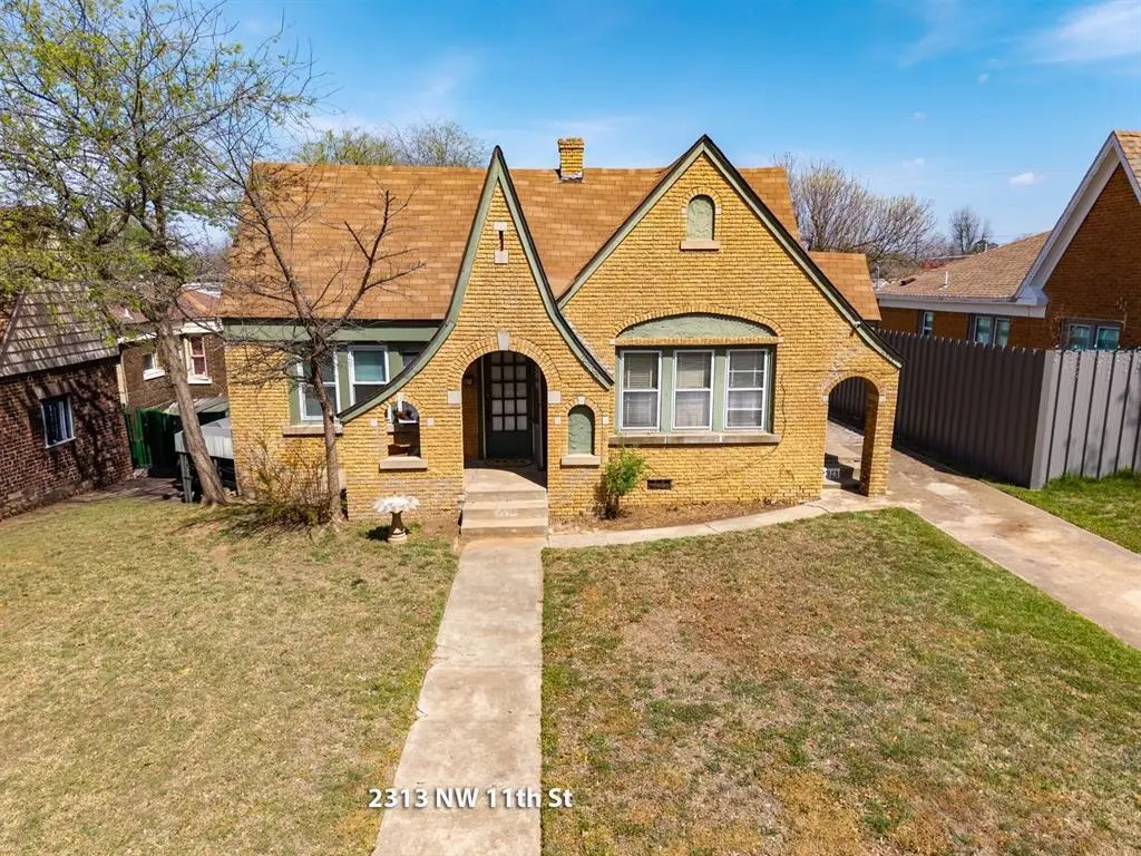 2313 NW 11th St