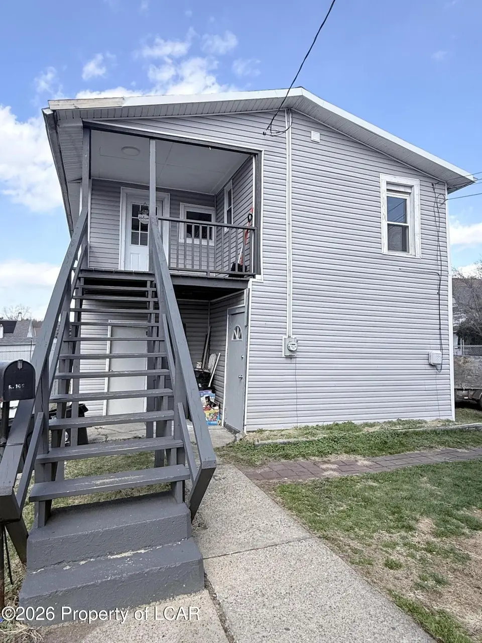 102 E Main Rear St