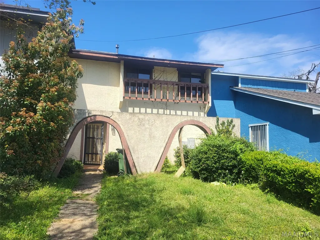 2663 Woodley Park Dr