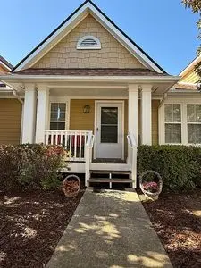 102 Rough Point Ct
