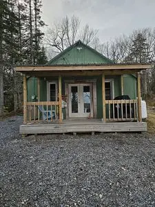 269 Evergreen Ln