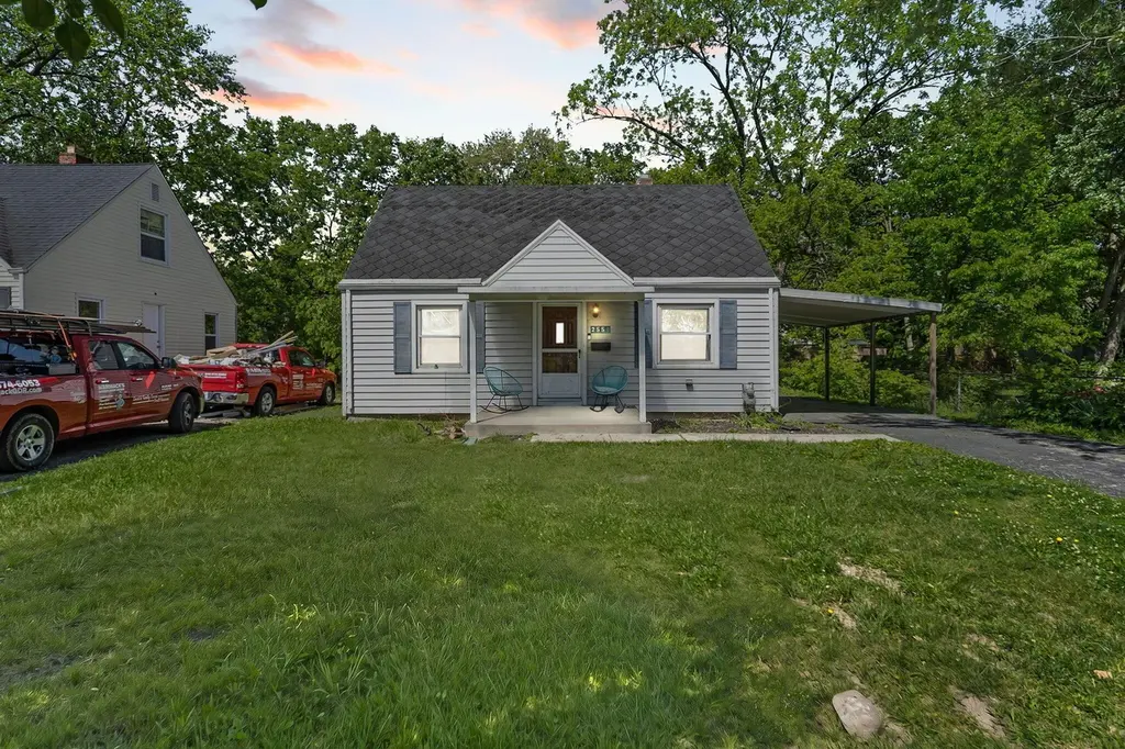 2559 Hamilton Ave