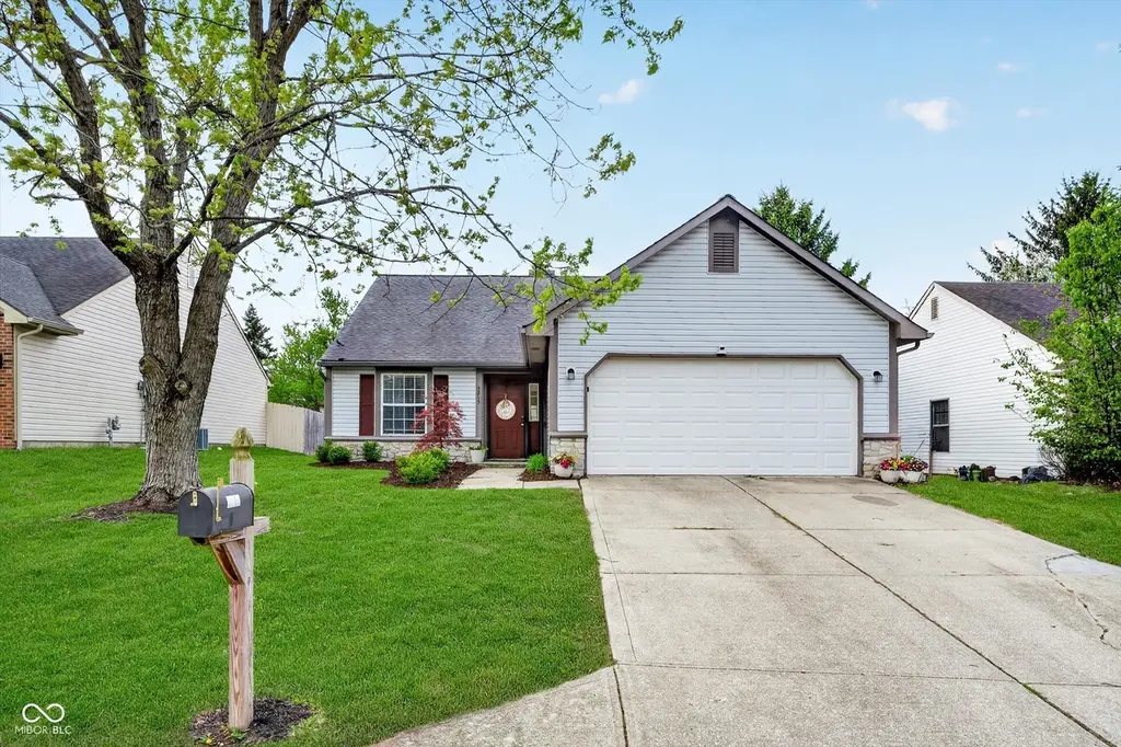 3215 Village Park North Dr
