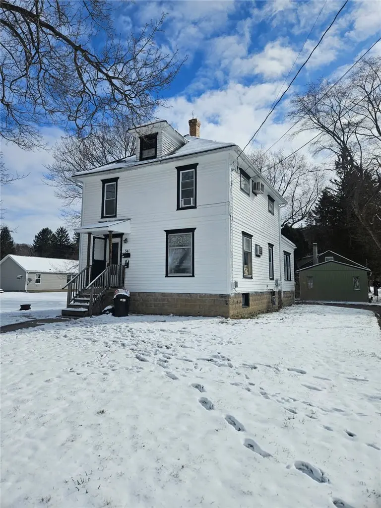 347 Seneca Rd