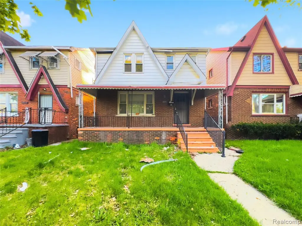 19181 Marx St