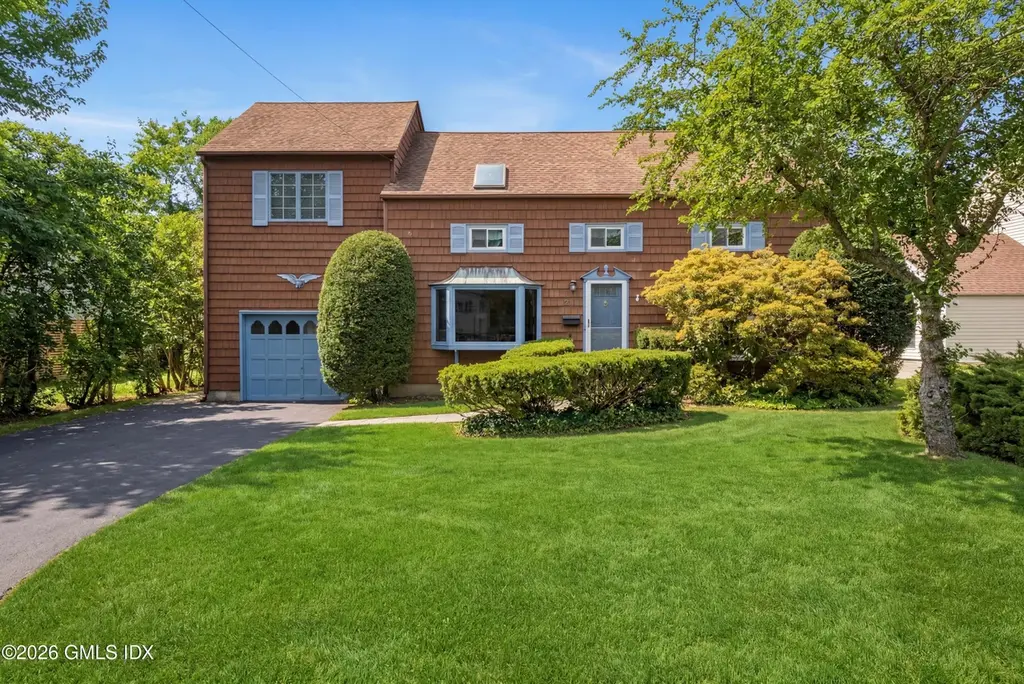 21 Amherst Rd