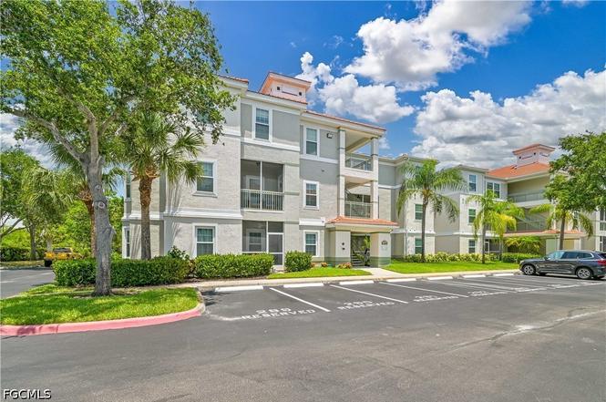 23580 Walden Center Dr #305
