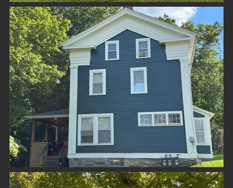 1 Reynolds St