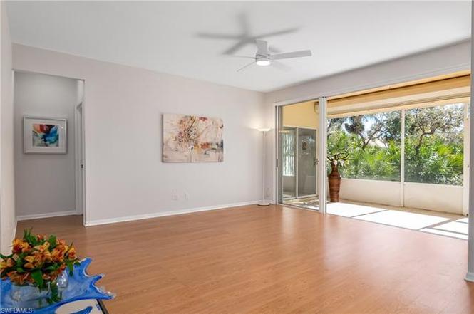 327 Emerald Bay Cir Unit W6
