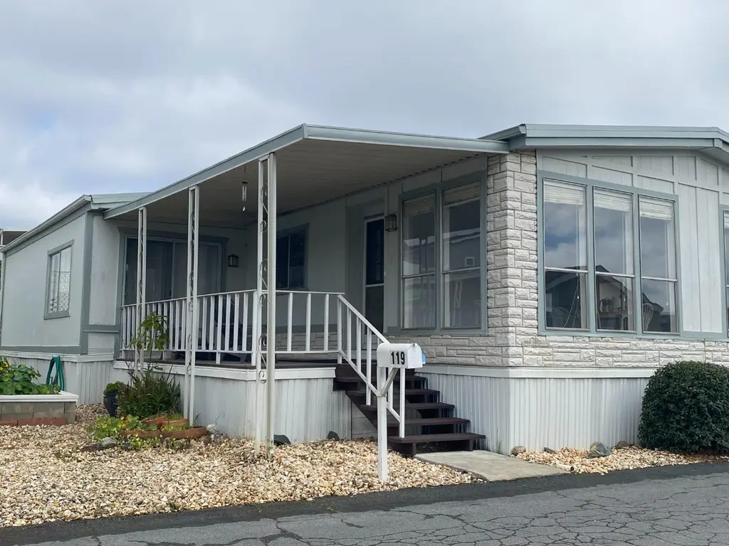 144 Holm Rd #119