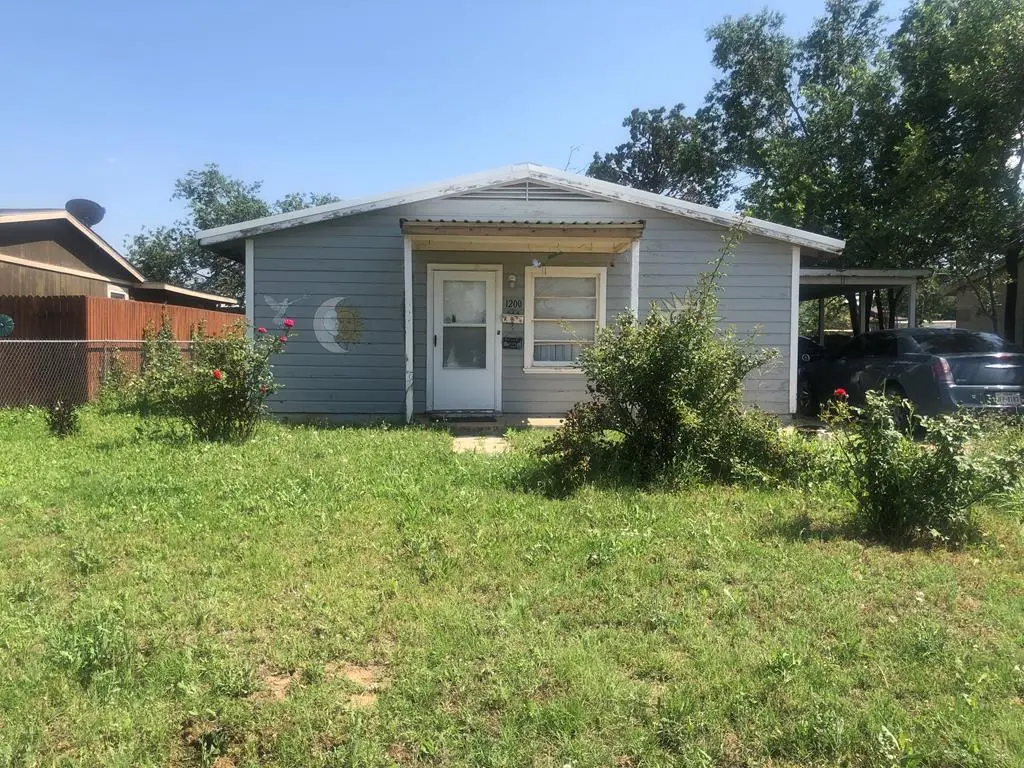 1200 Mulberry