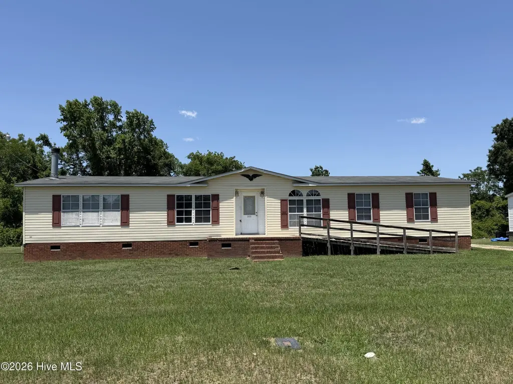 205 Granite Dr