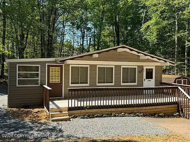 241 Champlain Dr