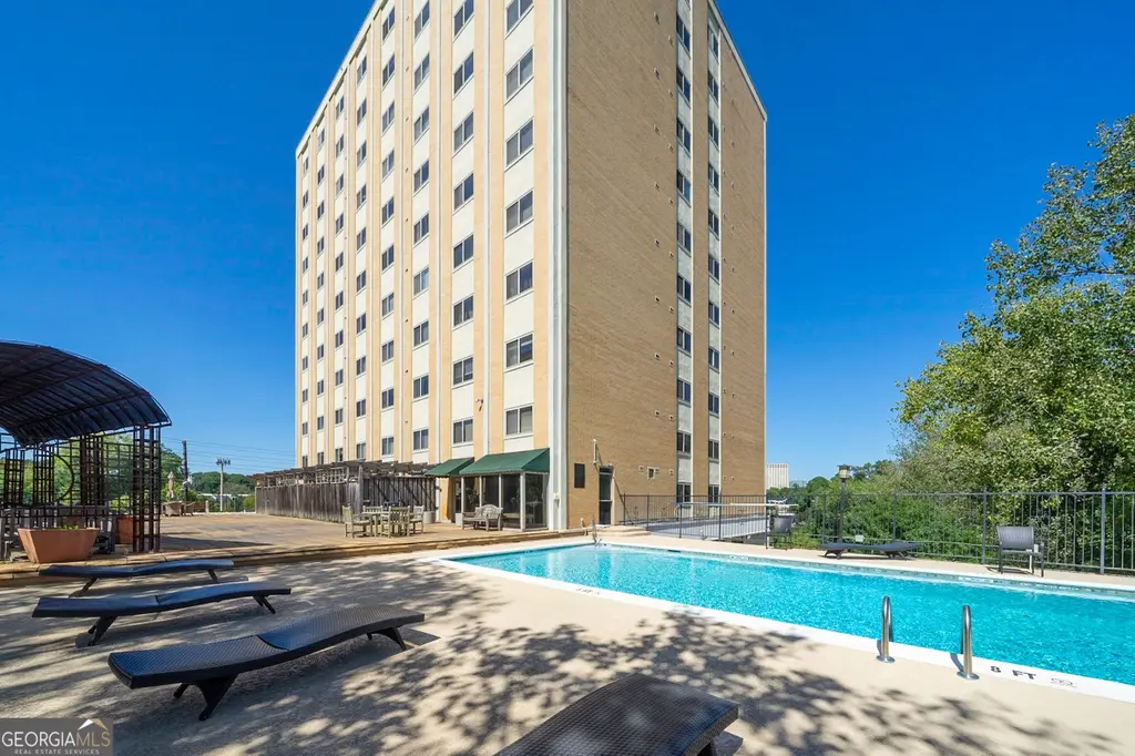 2285 Peachtree Rd #602