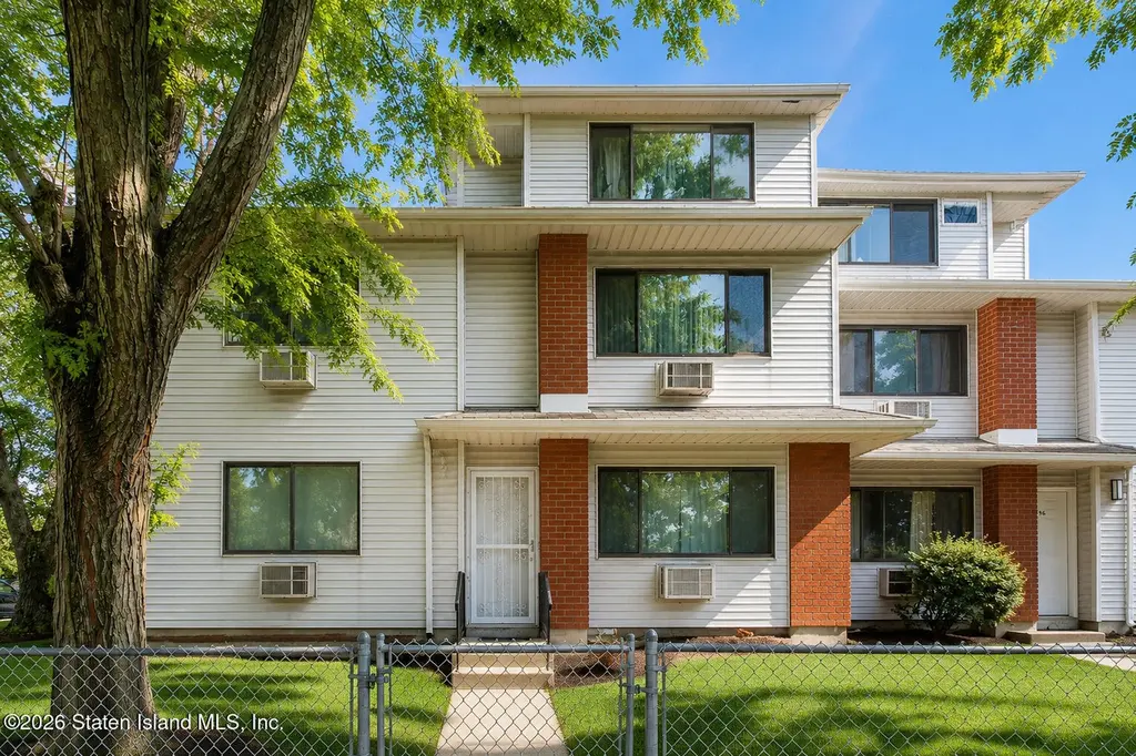 3192 Richmond Ter Unit 11b