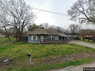 1418 W 11th Ave