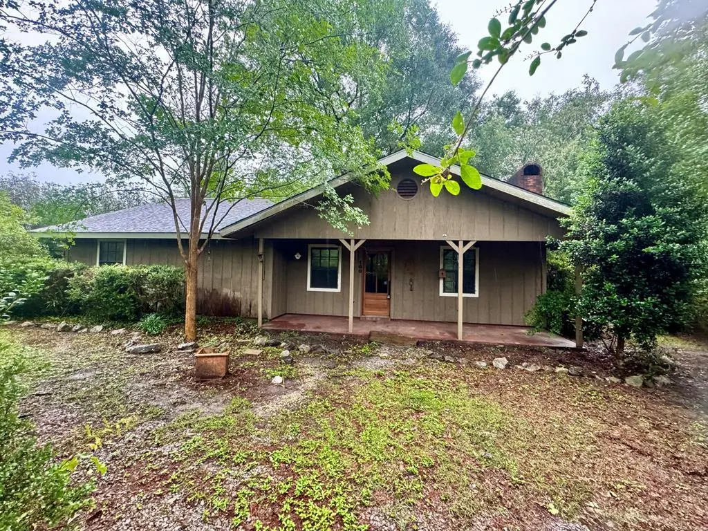 100 Southgate Dr