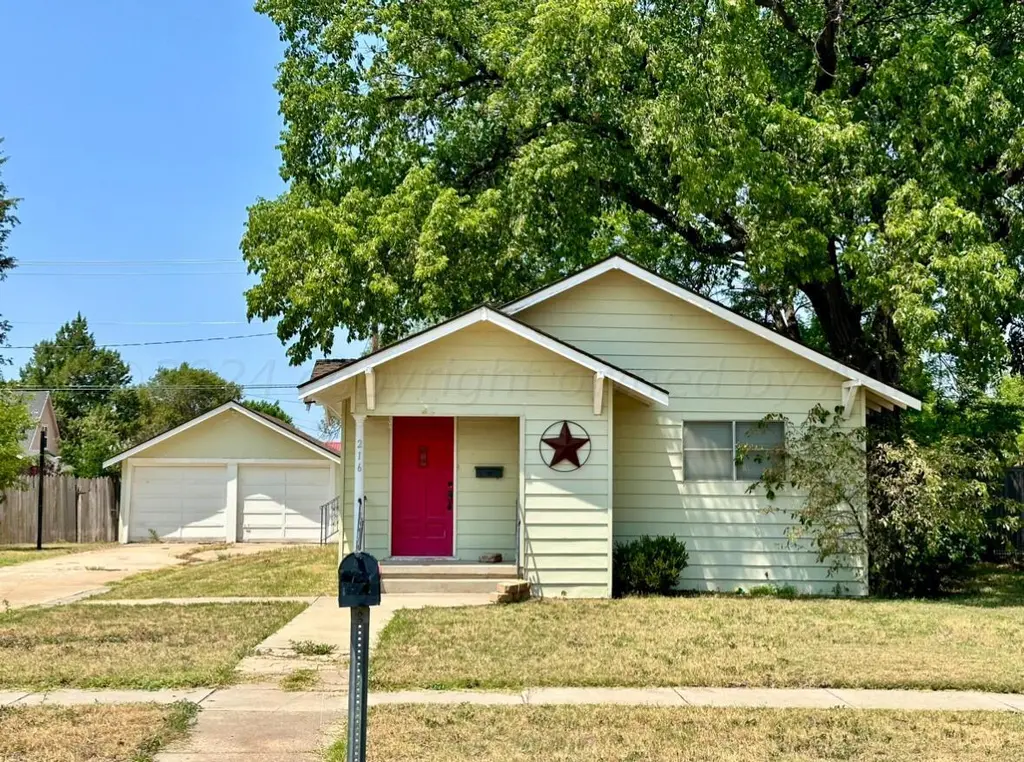 216 S Barkley St