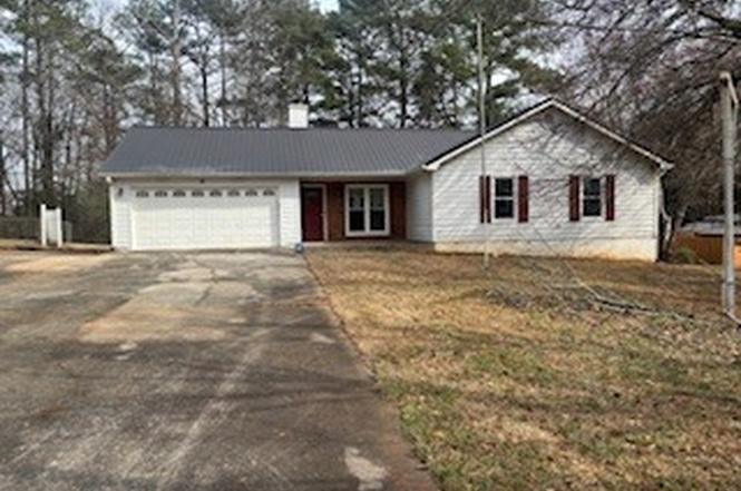 306 Iron Horse Way