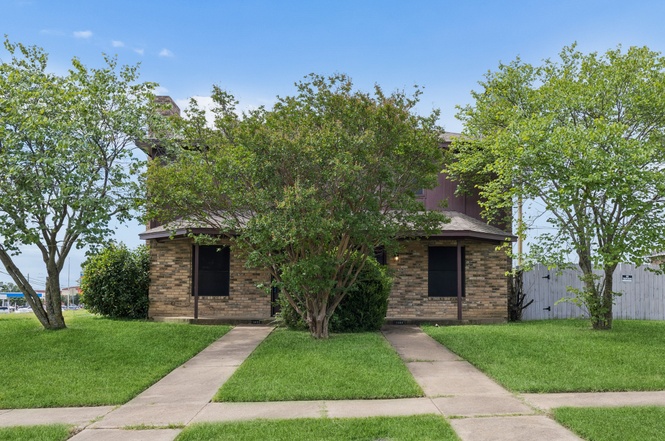 1401 Brook Meadow Cir