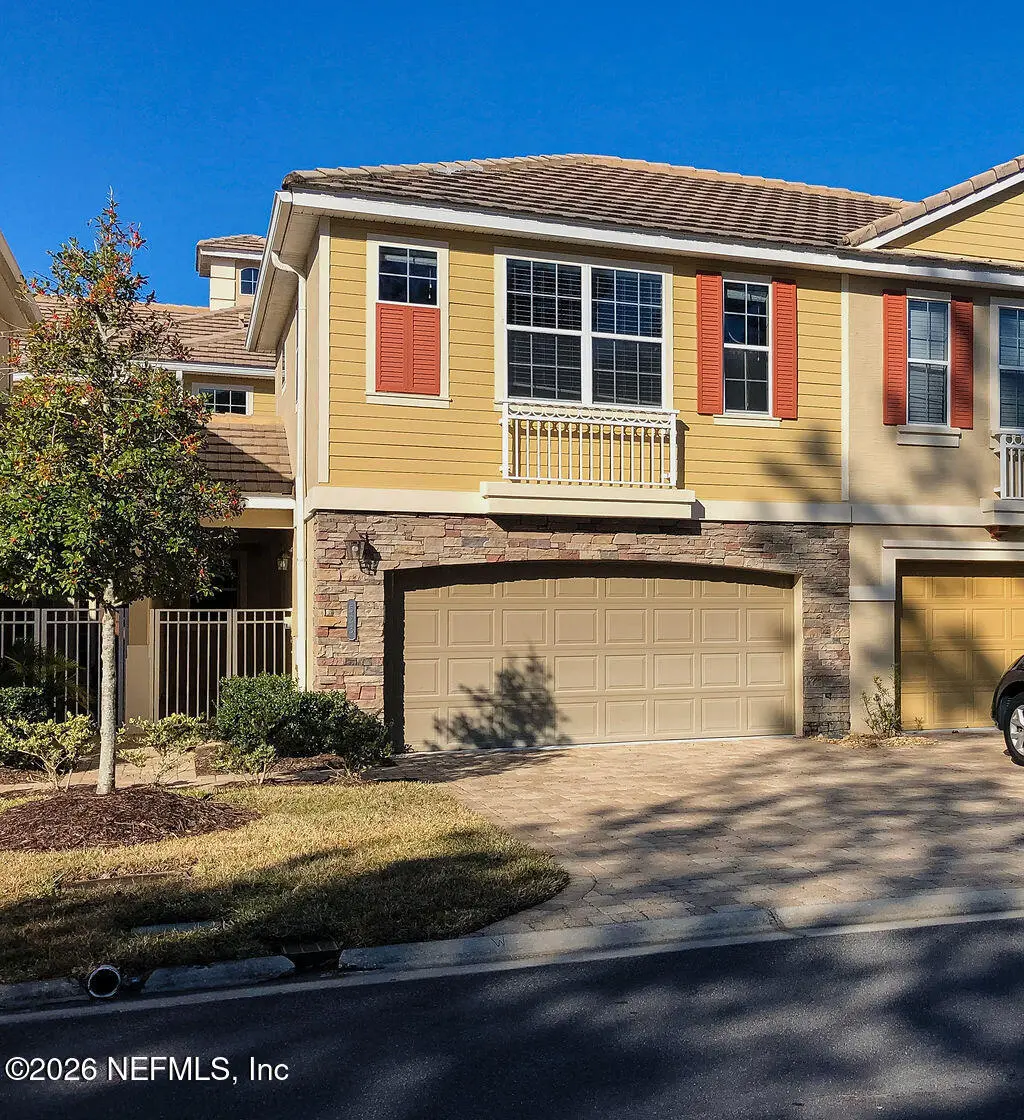 523 Hedgewood Dr