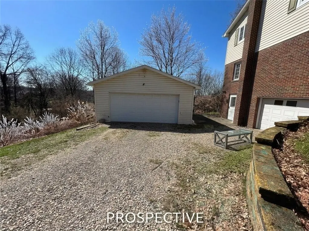 622 Ross Dr