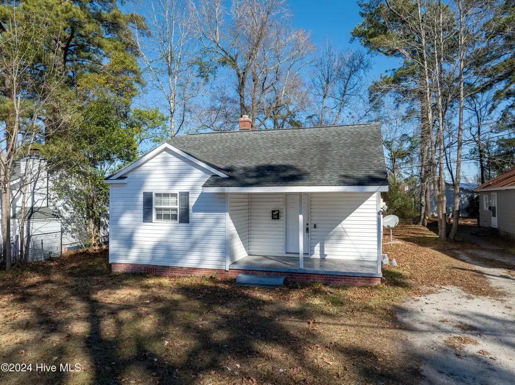 306 Richlands Ave