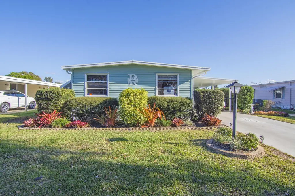485 Onyx Way