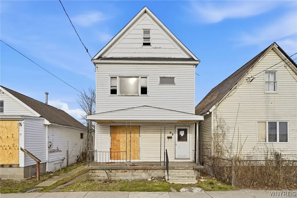 98 Tennessee St