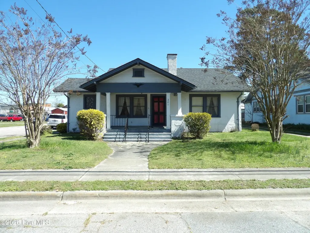 201 E Thompson Ave