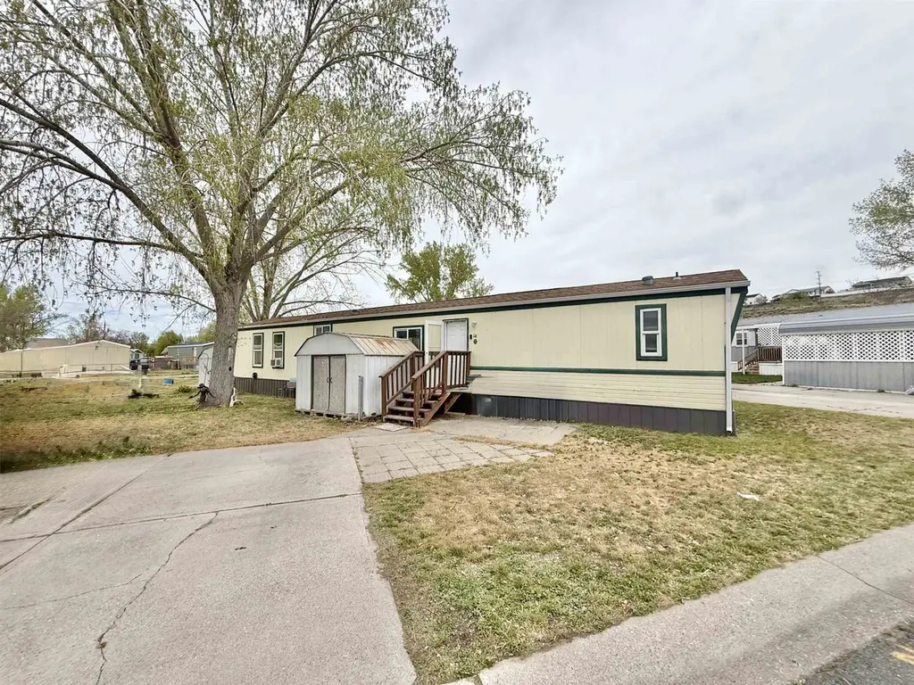1550 Yellowstone #13 Ave