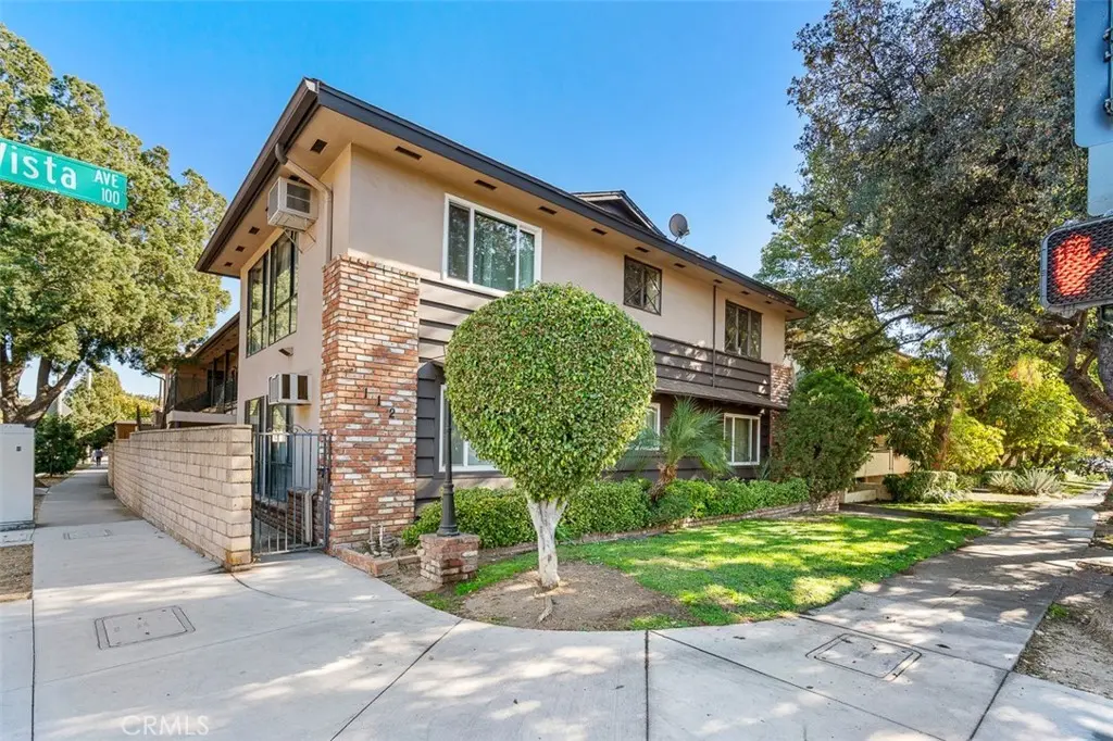 112 N Mar Vista Ave